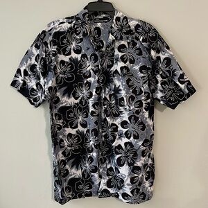 Men’s vintage No Boundaries cotton Hawaiian shirt